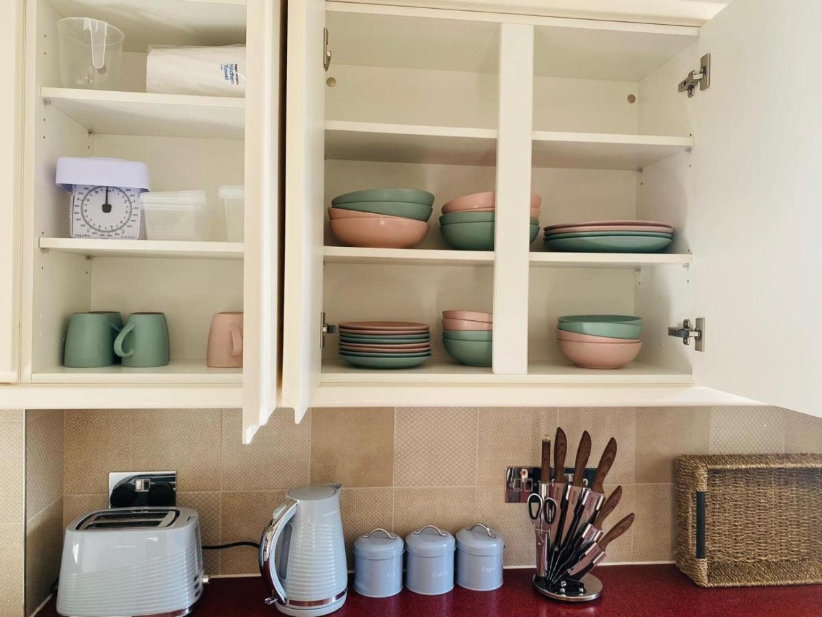 Coastal 2 Bedroom Maisonette With Parking Casa vacanze